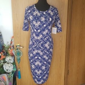 💞4 for $20💞 Blue and Cream Geometric Julia Dress